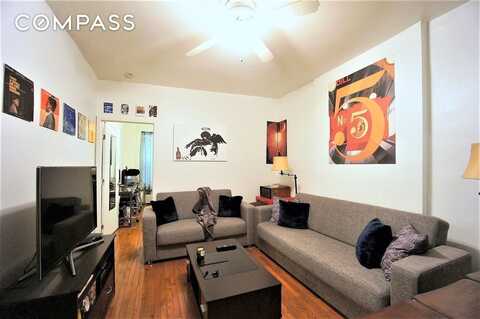 349 West 45th Street, New York, NY 10036