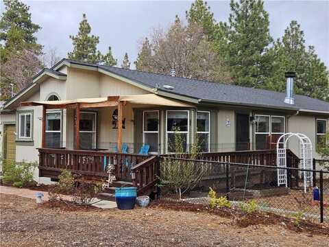 561 San Bernardino Avenue, Big Bear Lake, CA 92386