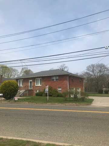 514 Sweet Hollow Road, Melville, NY 11747