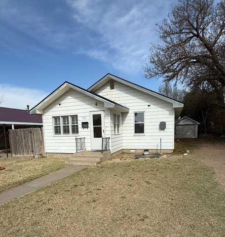 903 N. Academy, Guymon, OK 73942
