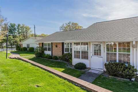 314 Woodbridge Drive, Ridge, NY 11961