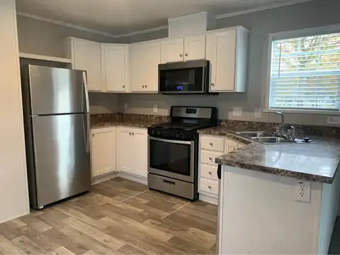 78 Mulberry, Belleville, MI 48111
