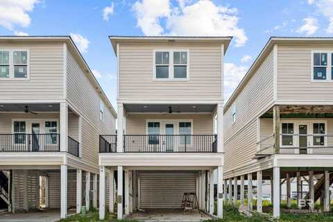 951 W Lagoon Avenue, Gulf Shores, AL 36542