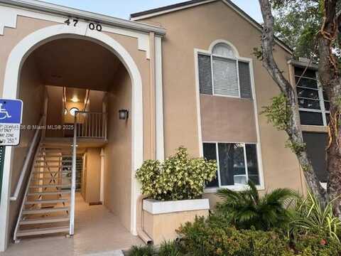 4700 NW 102nd Ave, Doral, FL 33178