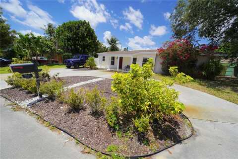 6941 Boston Dr, Lake Worth, FL 33462