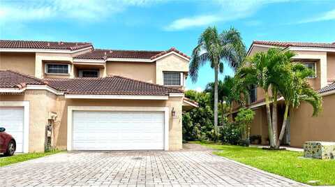 19135 NW 82nd Cir Ct, Hialeah, FL 33015