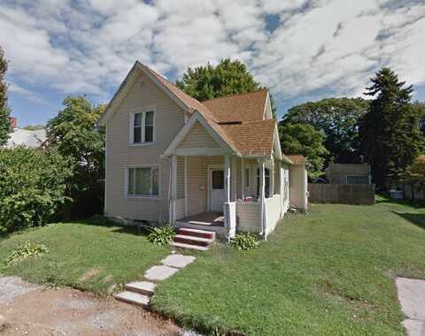 284 Clay St, Conneaut, OH 44030