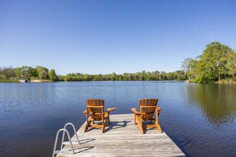 36 E Canal St, Alloway, NJ 08001
