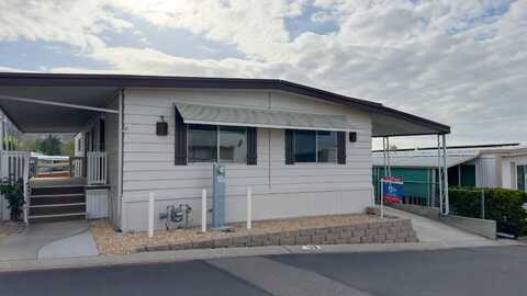 8701 MESA RD, Santee, CA 92071