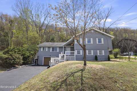 149 Wilshire Dr, Cheshire, MA 01225