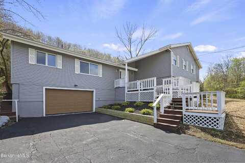 149 Wilshire Dr, Cheshire, MA 01225