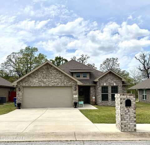 716 Kara Ln, Carl Junction, MO 64834