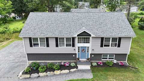 11 Bangor St, Lanesborough, MA 01237