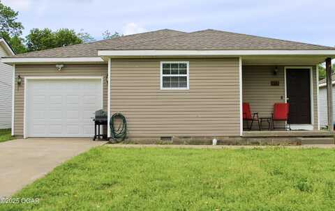 112 S Winfield Avenue, Joplin, MO 64801