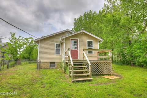 729 Indiana Avenue, Joplin, MO 64801