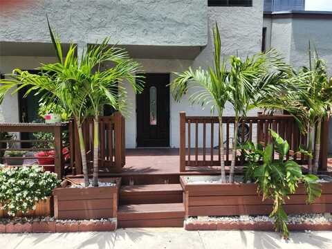 1901 NW S River Dr, Miami, FL 33125