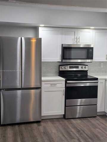 3711 Van Buren St, Hollywood, FL 33021