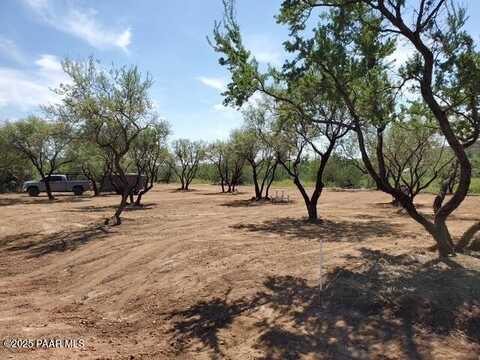 19715 E Antelope Road, Mayer, AZ 86333