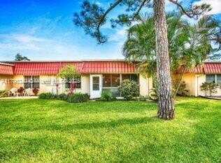 700 Marlboro Oval, Lake Worth, FL 33467
