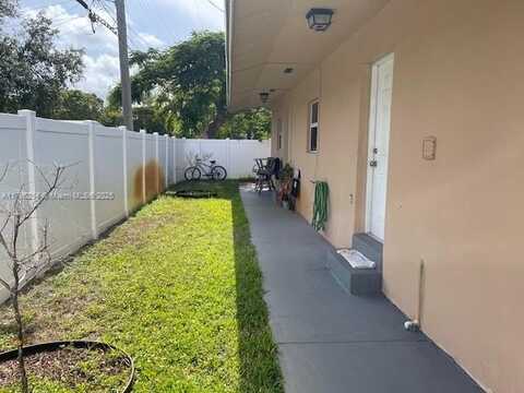 1912 Jefferson St, Hollywood, FL 33020