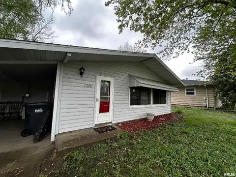 1328 HILLTOP Drive, Pekin, IL 61554