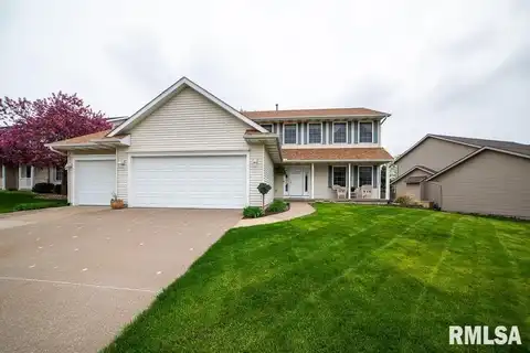 2211 E 58TH Street, Davenport, IA 52807