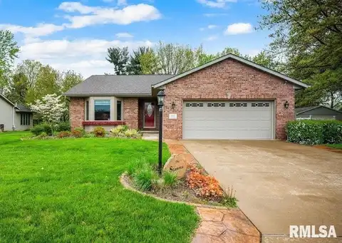 1327 W LAKE Avenue, Peoria, IL 61614