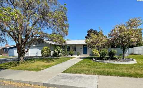 958 N Perry Street, Kennewick, WA 99336