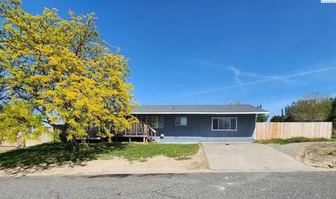 1106 Claire St., Prosser, WA 99350