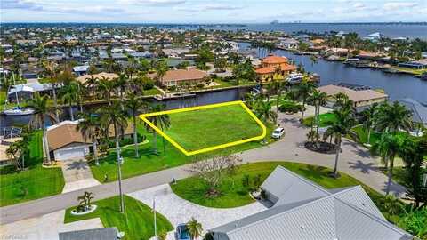 1939 SE 37th, CAPE CORAL, FL 33904
