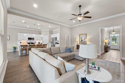 6030 Kassandra Ln, Gulf Breeze, FL 32563