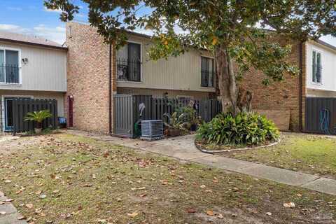 4810 Huron Dr, Pensacola, FL 32507