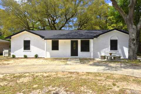 5681 Vestavia Ln, Pensacola, FL 32526
