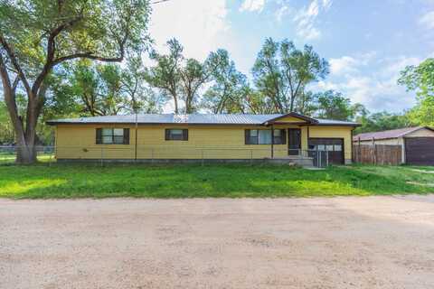 117 W 5th St, Lefors, TX 79054