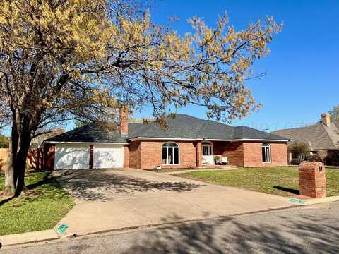 2353 N Chestnut Dr, Pampa, TX 79065