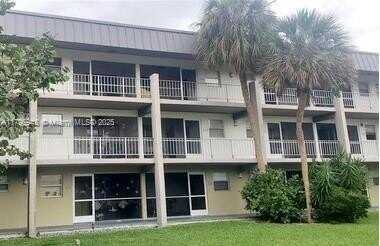 250 Layne Blvd, Hallandale Beach, FL 33009