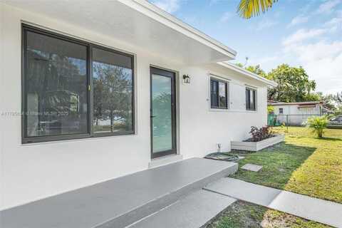 3241 SW 40th Ave, West Park, FL 33023