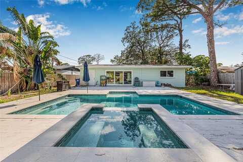 4901 VENETIAN BOULEVARD NE, Saint Petersburg, FL 33703