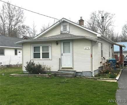 6920 Potter Road, Evans, NY 14047
