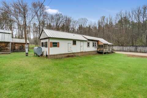 33 Plains Road, Hiram, ME 04041