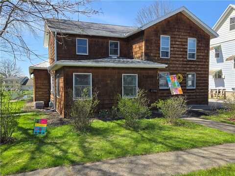 105 Wadsworth Avenue, Avon, NY 14414