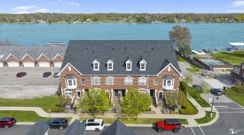 2767 Riverside, Trenton, MI 48183