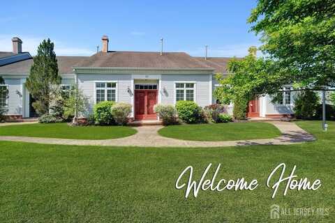5 Chadwick Lane, Monroe, NJ 08831
