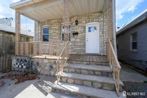 775 Central Place, Perth Amboy, NJ 08861