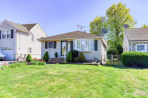 79 S Hill Road, Colonia, NJ 07067