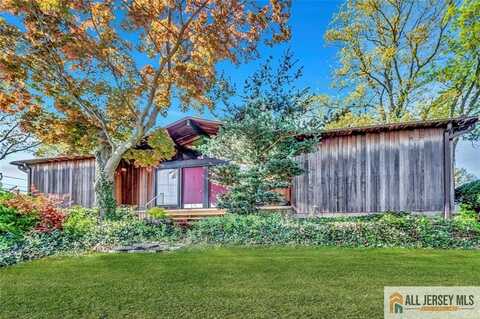 2 Snapper Avenue, South River, NJ 08882