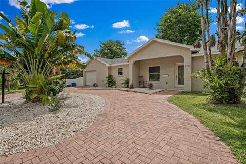 1740 51ST STREET N, Saint Petersburg, FL 33710
