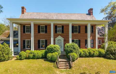400 DOE LN, CHATHAM, VA 24531