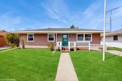 2818 Brentwood Dr, Racine, WI 53403