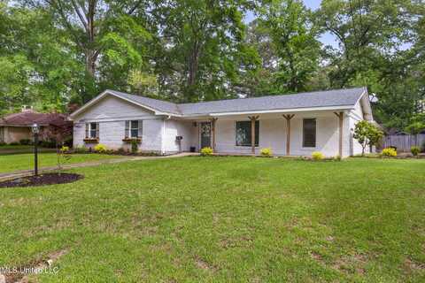 5328 Briarfield Road, Jackson, MS 39211